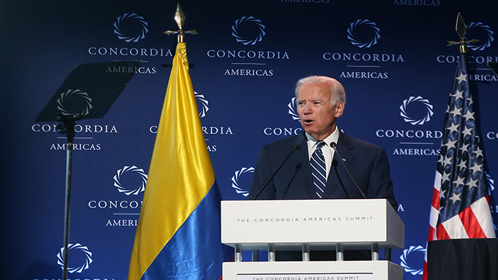 Imagen de la noticia: Colombia: En carta a Duque, Biden resalta regularización de venezolanos