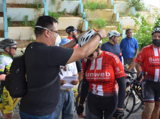 Imagen de la noticia: Municipio Cabimas: Este domingo se llevó a cabo el Clásico “Amigos del Ciclismo Master COL”
