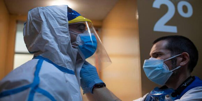 Imagen de la noticia: ONG Médicos Unidos registra 670 fallecidos por Covid-19 en el sector salud