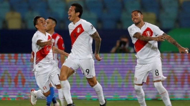 Imagen de la noticia: Copa América: Perú derrota a Paraguay, en tanda de penales y avanza a semifinales