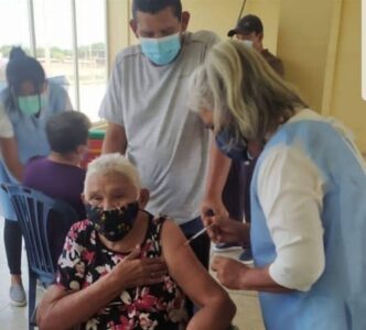Imagen de la noticia: Estado Falcon: Inician vacunación masiva en Dabajuro