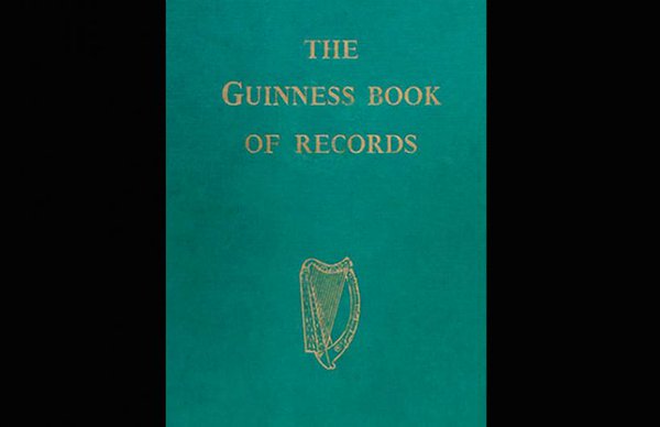 Imagen de la noticia: Un día como hoy, 27 de agosto en la historia: 1955 se publicó por primeras vez el Libro Guinness de Records Mundiales.