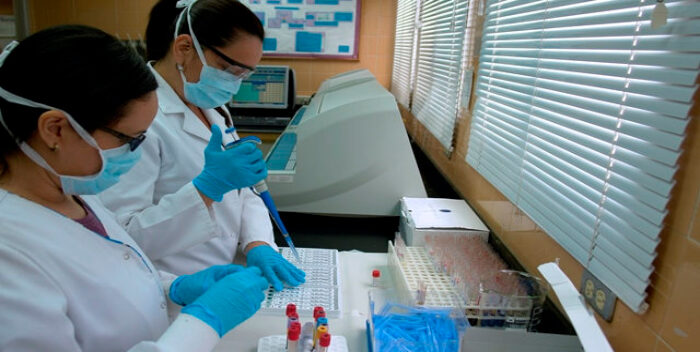 Imagen de la noticia: Bioanalistas: 89% de los laboratorios no están operativos