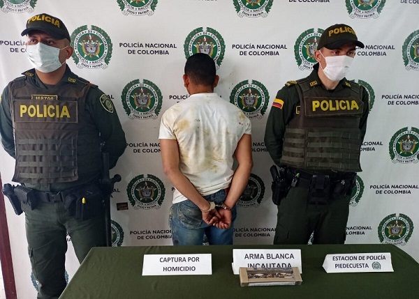 Imagen de la noticia: Colombia: Por celos un venezolano asesina a otro, de varias puñaladas, por celos
