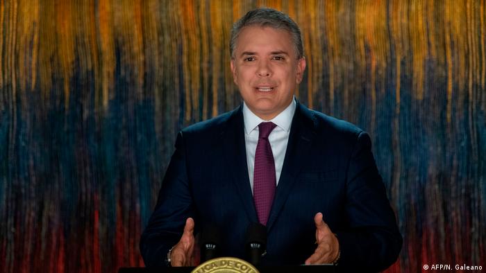 Imagen de la noticia: Colombia regularizará 1 millón de venezolanos en primer semestre de 2022