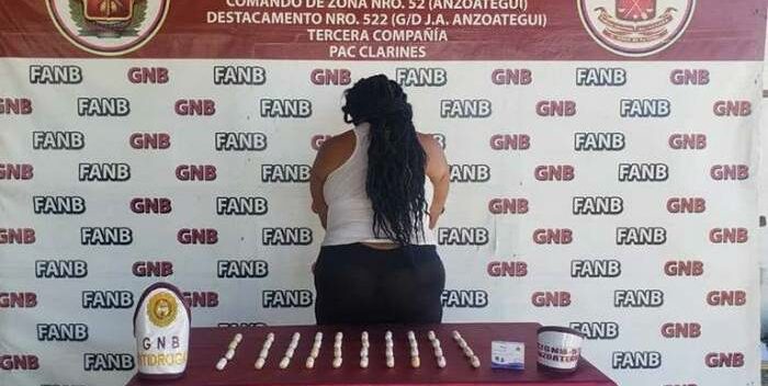 Imagen de la noticia: Estado La Guaira: Detenida una mujer con 40 dediles de droga dentro en su cuerpo