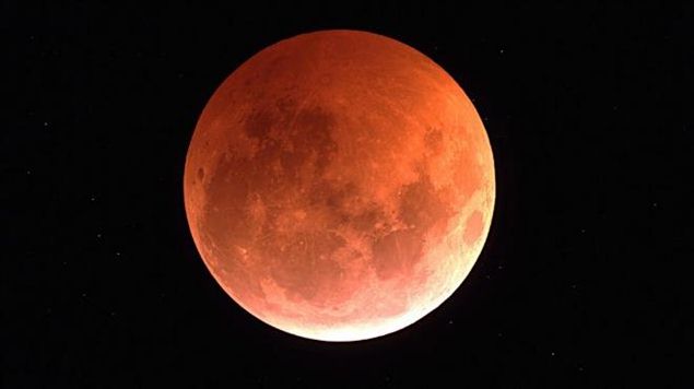 Imagen de la noticia: Se acerca el eclipse lunar más largo del siglo: Se podrá observar desde casi todo el mundo
