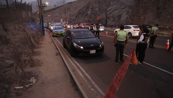 Imagen de la noticia: Perú: Policía identificó a venezolano sospechoso de matar a dos hombres (también venezolanos) en el interior de un automóvil