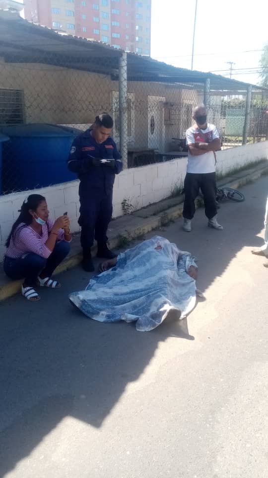 Imagen de la noticia: Municipio Lagunillas: En plena vía pública un hombre muere tras sufrir un infarto