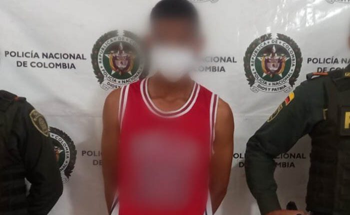 Imagen de la noticia: Colombia: Capturan a sujeto que degolló a su mujer identificada como Rosmary Navarro Andrade, venezolanade 15 años