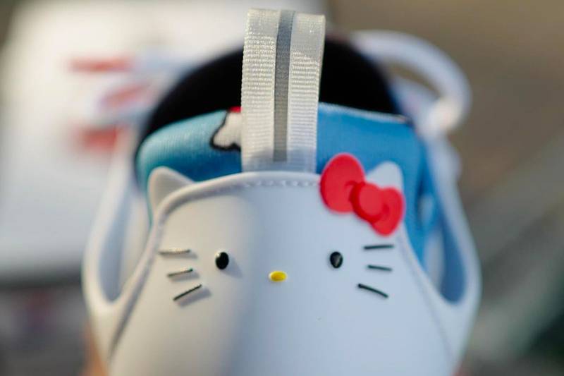 Imagen de la noticia: Hello Kitty x Nike Air Presto, la nueva colaboración de zapatillas llegó finalmente