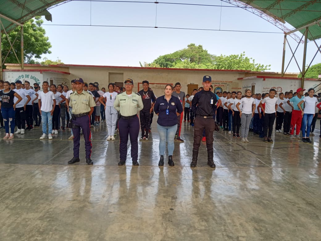 Imagen de la noticia: Municipio Cabimas: Unos 135 jóvenes dijeron presente en el Polideportivo “El Lucero” para pertenecer a las Brigadas Juveniles de Policabimas