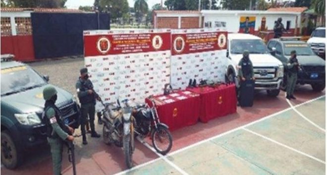 Imagen de la noticia: Municipio Baralt: Incautan 350 cartuchos y prendas militares pertenecientes a banda delictiva de Mene Grande