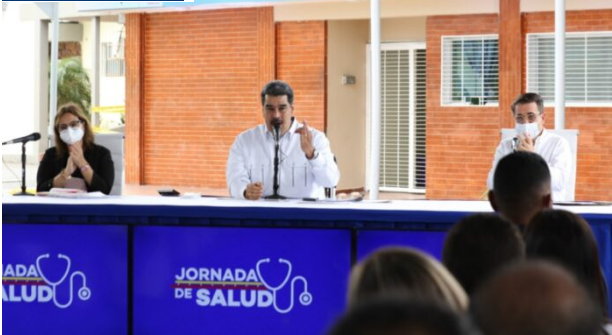 Imagen de la noticia: Nicolas Maduro propone designar inspector secreto para los hospitales