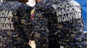 Imagen de la noticia: Estado Bolívar: Detienen a dos funcionarios de la PNB por abusar sexualmente de su compañera