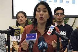 Imagen de la noticia: Aixa López: Sistema Eléctrico en Venezuela requiere 10 mil millones de dólares para solucionar fallas