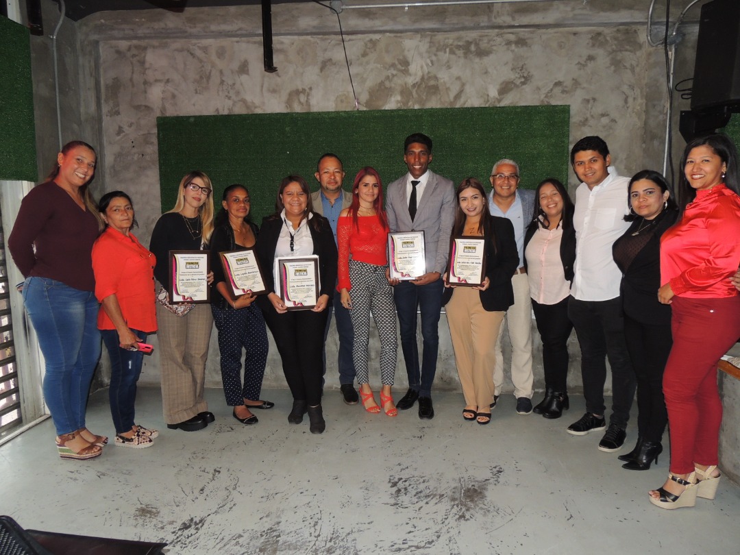 Imagen de la noticia: Municipio Cabimas: Primero Justicia reconoció labor de periodistas de la COL
