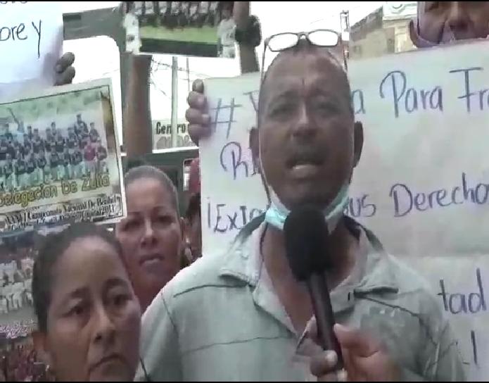 Imagen de la noticia: Municipio Cabimas: Madre de Franyerson Alexander Rivero “nos engañaron, mi hijo sera trasladado hasta Caracas”