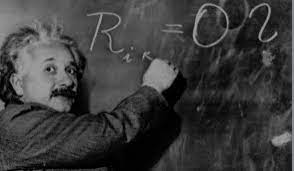 Imagen de la noticia: Un día como hoy, 30 de junio en la historia: 1905 Albert Einstein publica 4 investigaciones de enorme valor científico, entre ellas la Teoría Especial de la Relatividad.