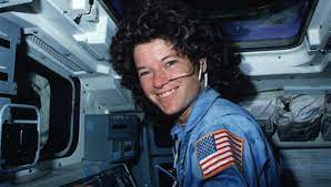 Imagen de la noticia: Un día como hoy, 18 de junio en la historia: 1983 la astronauta Sally Ride se convierte en la primera mujer americana en viajar al espacio