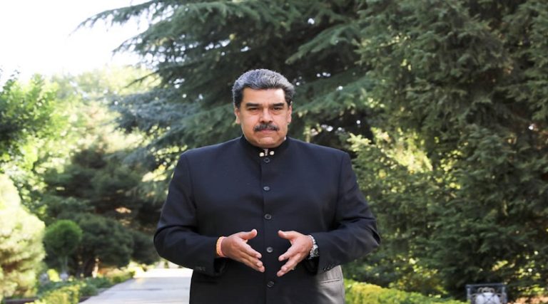 Imagen de la noticia: Nicolas Maduro: Llegó julio, nuestro trabajo debe concretar la estabilidad económica