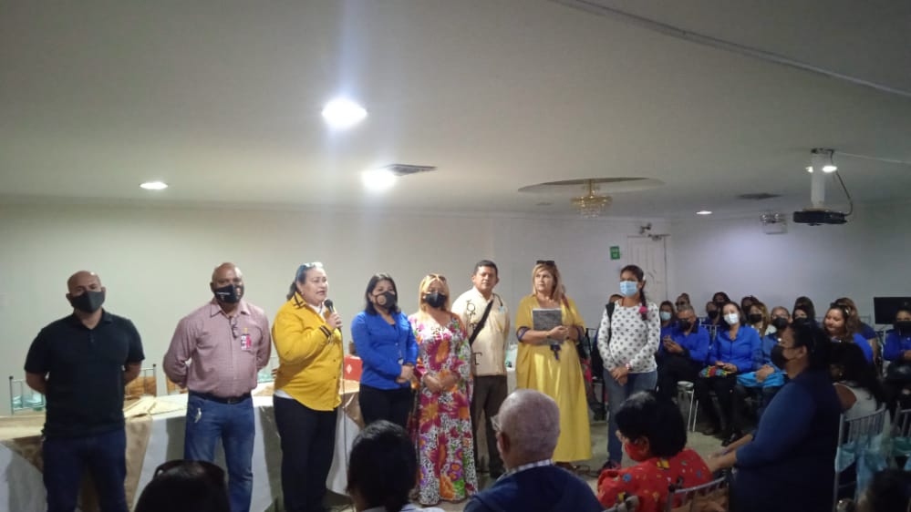 Imagen de la noticia: Municipio Cabimas: Coordinación Gestión Humana del MPPE Zulia realizó Gabinete móvil