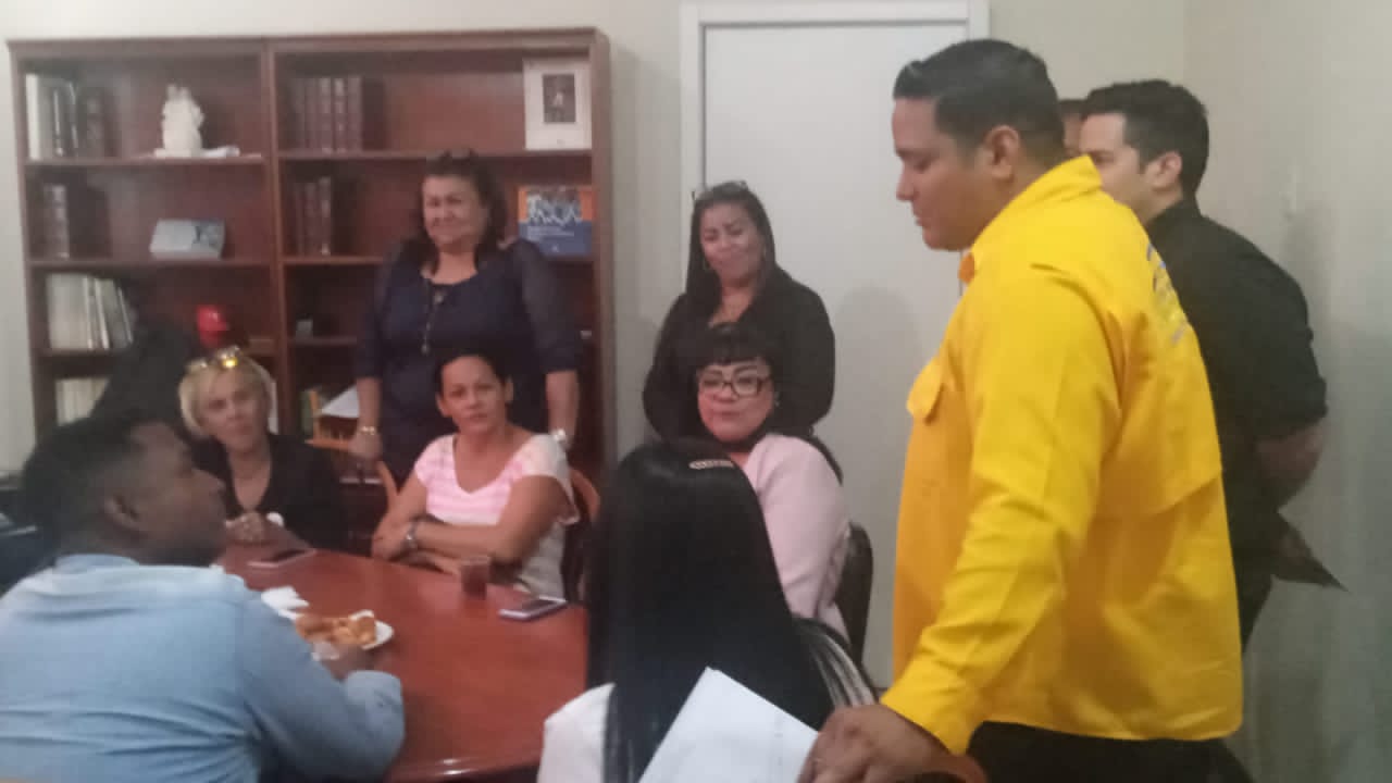 Imagen de la noticia: Crean alianza estratégica entre los municipios Cabimas y Simon Bolívar para brindar ayuda social
