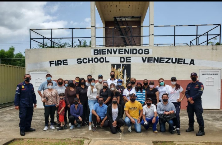 Imagen de la noticia: Municipio Cabimas: Cuerpo de Bomberos ofreció taller teórico práctico para Periodistas del CNP C.O.L