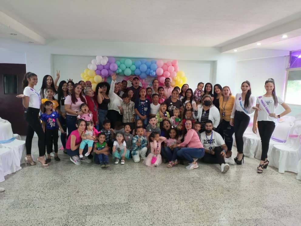 Imagen de la noticia: Municipio Cabimas: En medio de sorpresas y diversión el Concejo Municipal celebró el Día del Niño