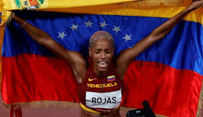 Imagen de la noticia: Mundial de Atletismo: Yulimar Rojas se baña de oro en la final de Salto Triple