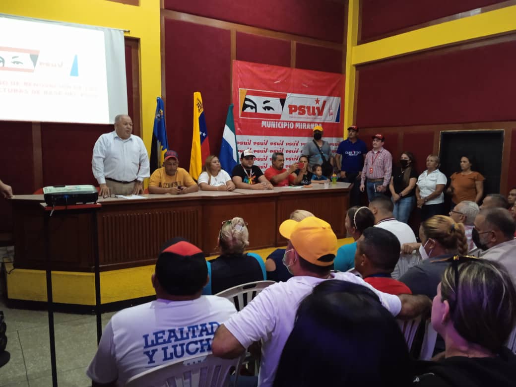 Imagen de la noticia: Municipio Miranda: Realizada Asamblea Informativa para Militancia del Psuv en cara al Proceso de Renovación de las Estructuras de Base