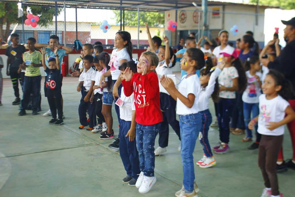 Imagen de la noticia: Municipio Cabimas: Plan Vacacional parroquial en San Benito dibujó sonrisas en más de 120 niños