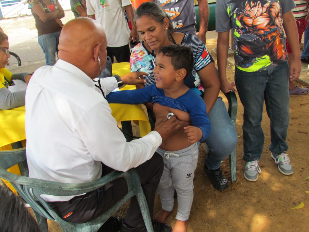 Imagen de la noticia: Municipio Lagunillas: Con entrega de Medicamentos llega al sector Nueva Venezuela, Jornada Social Justiciera.