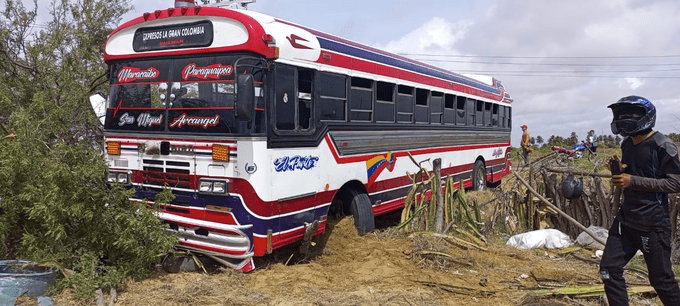 Imagen de la noticia: Accidente de autobús en la frontera con Colombia por el Zulia deja varios heridos