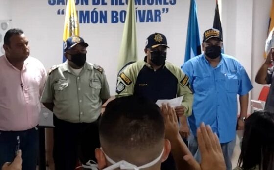Imagen de la noticia: Municipio Lagunillas: Alcalde José Mosquera y PoliLagunillas juramentan a 26 nuevos funcionarios