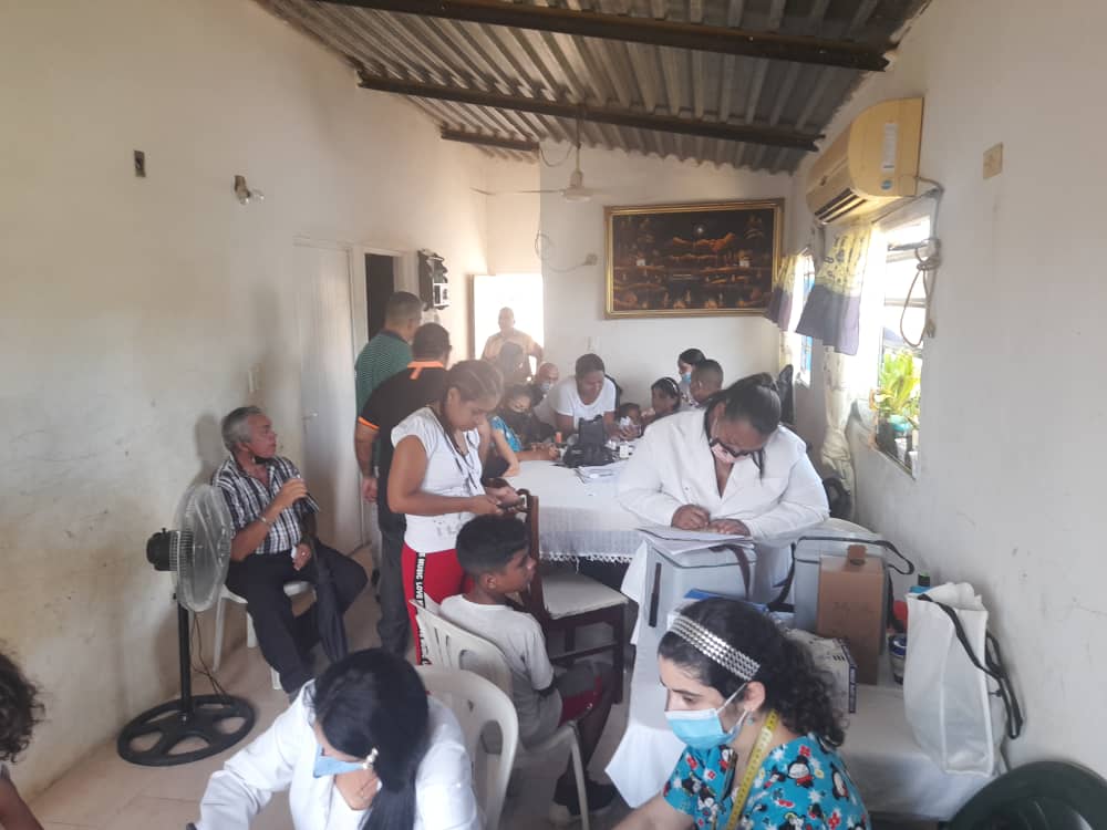 Imagen de la noticia: Municipio Cabimas: Alcaldía y Gobernación realizan Jornada Médico Asistencial en la Ciénaga de Guabina