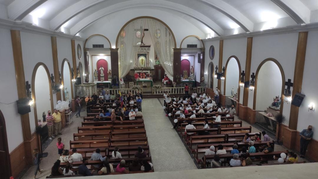 Imagen de la noticia: Municipio Cabimas: Realizada en la Catedral misa por la paz