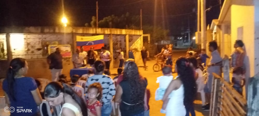 Imagen de la noticia: Municipio Cabimas: Comunidad Organizada Emmanuel consolida alumbrado público en el Barrio Campo Alegre