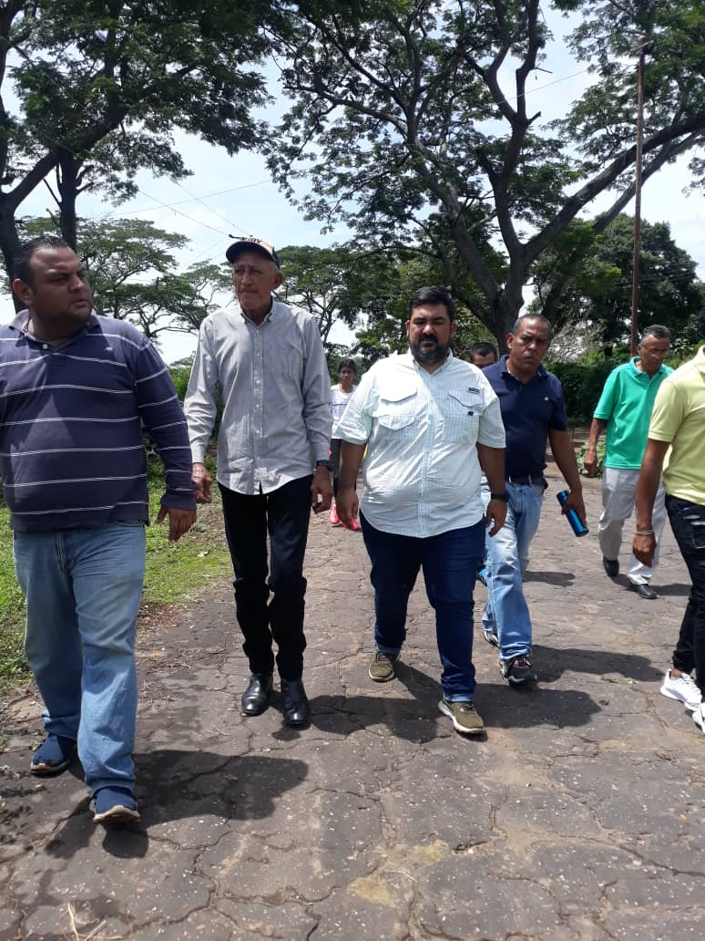Imagen de la noticia: Municipio Lagunillas: Concejal Martínez y su comisión realizó visita de trabajo en las Parroquias Agroproductivas