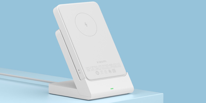 Imagen de la noticia: Xiaomi lanza una batería externa oficial para el iPhone