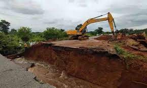 Imagen de la noticia: Carretera Falcón-Zulia: Activan vía alterna por trabajos tras derrumbes