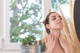 Imagen de la noticia: ¿Qué usar para cuidar la piel del cuello?