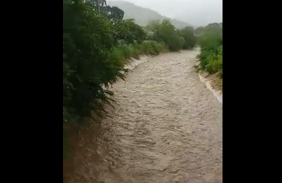 Imagen de la noticia: Estado Aragua: Se desbordan ríos y quebradas