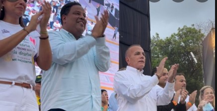 Imagen de la noticia: Gobernador Manuel Rosales: “sentimos orgullo por la gaita y sus intérpretes”