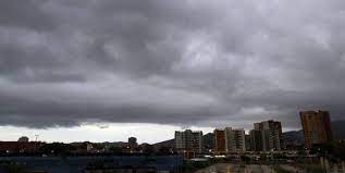 Imagen de la noticia: Analista de riesgos: Al menos 20 ondas tropicales pasarán por Venezuela en lo que resta de año
