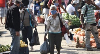 Imagen de la noticia: Una familia venezolana necesitó un ingreso mínimo de US$475 solo para comer en noviembre