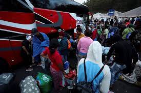 Imagen de la noticia: Panamá: Cierran un refugio de migrantes ante el retorno de venezolanos
