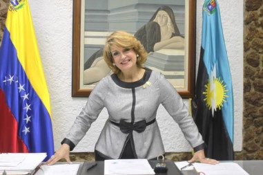 Imagen de la noticia: Estado Zulia: Ratificada Iraida Villasmil como presidenta del Consejo Legislativo para el período 2023 – 2024
