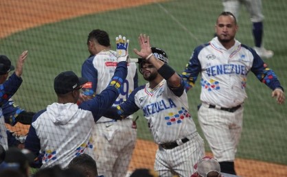 Imagen de la noticia: Serie del Caribe 2023: Venezuela derrota a Republica Dominicana 3 carreras por 2 y esta en solitaria en la tabla de posición