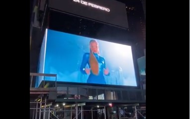 Imagen de la noticia: Shakira y Karol G sorprenden en las pantallas del Times Square con el adelanto de nueva canción